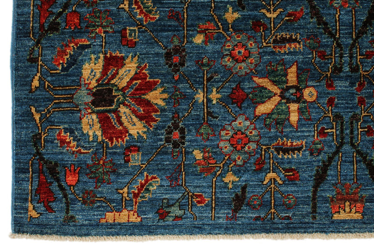 4x6 Blue and Multicolor Traditional Rug