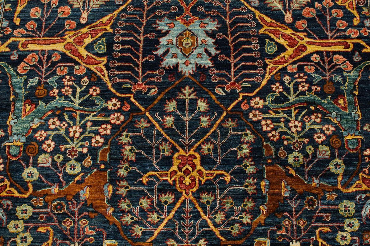4x6 Navy and Multicolor Traditional Rug