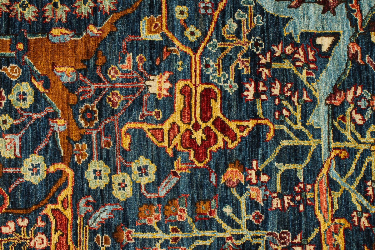 4x6 Navy and Multicolor Traditional Rug