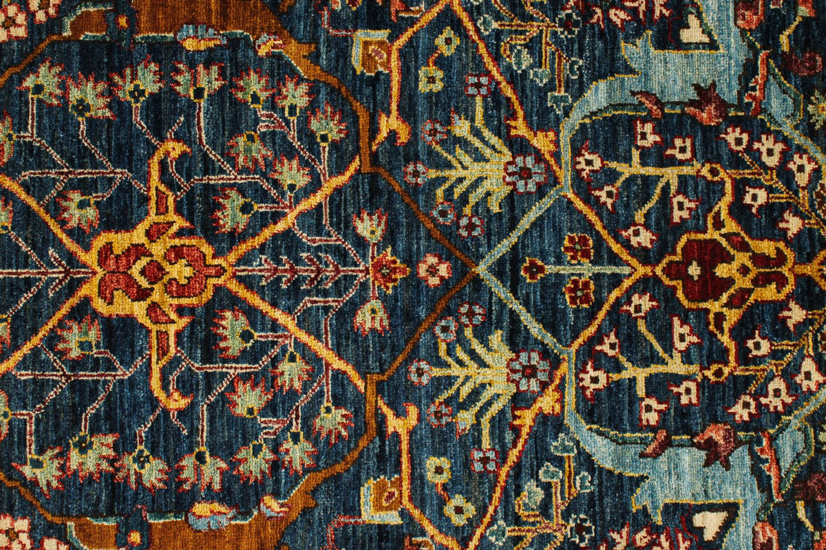 4x6 Navy and Multicolor Traditional Rug