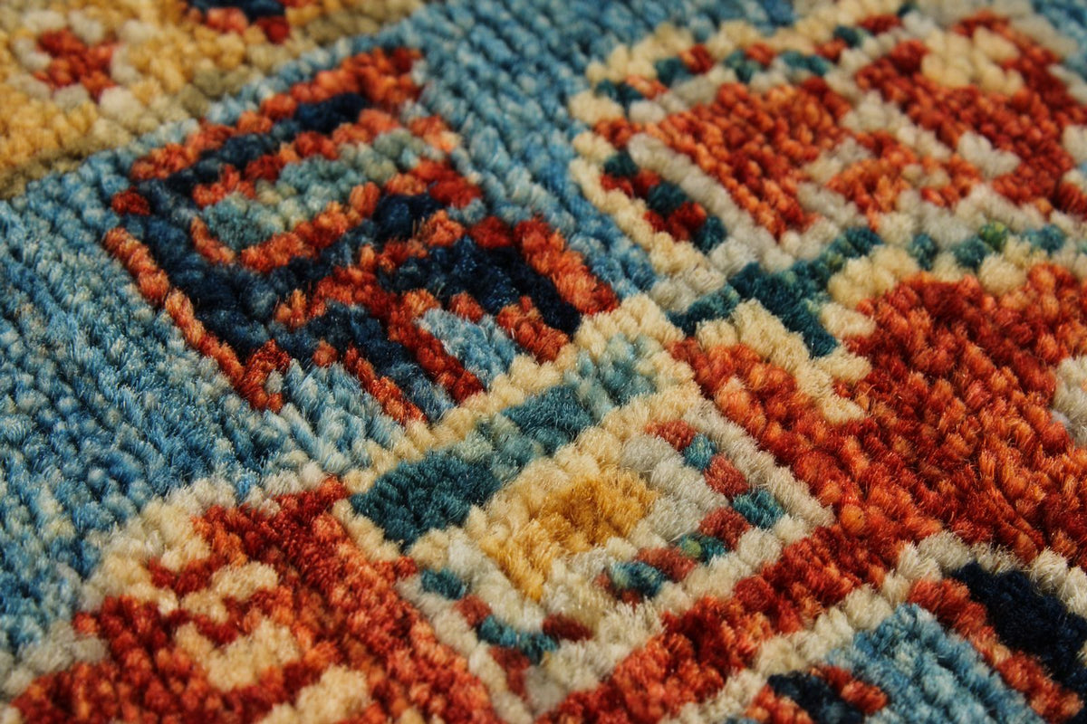 4x6 Multicolor and Blue Traditional Rug