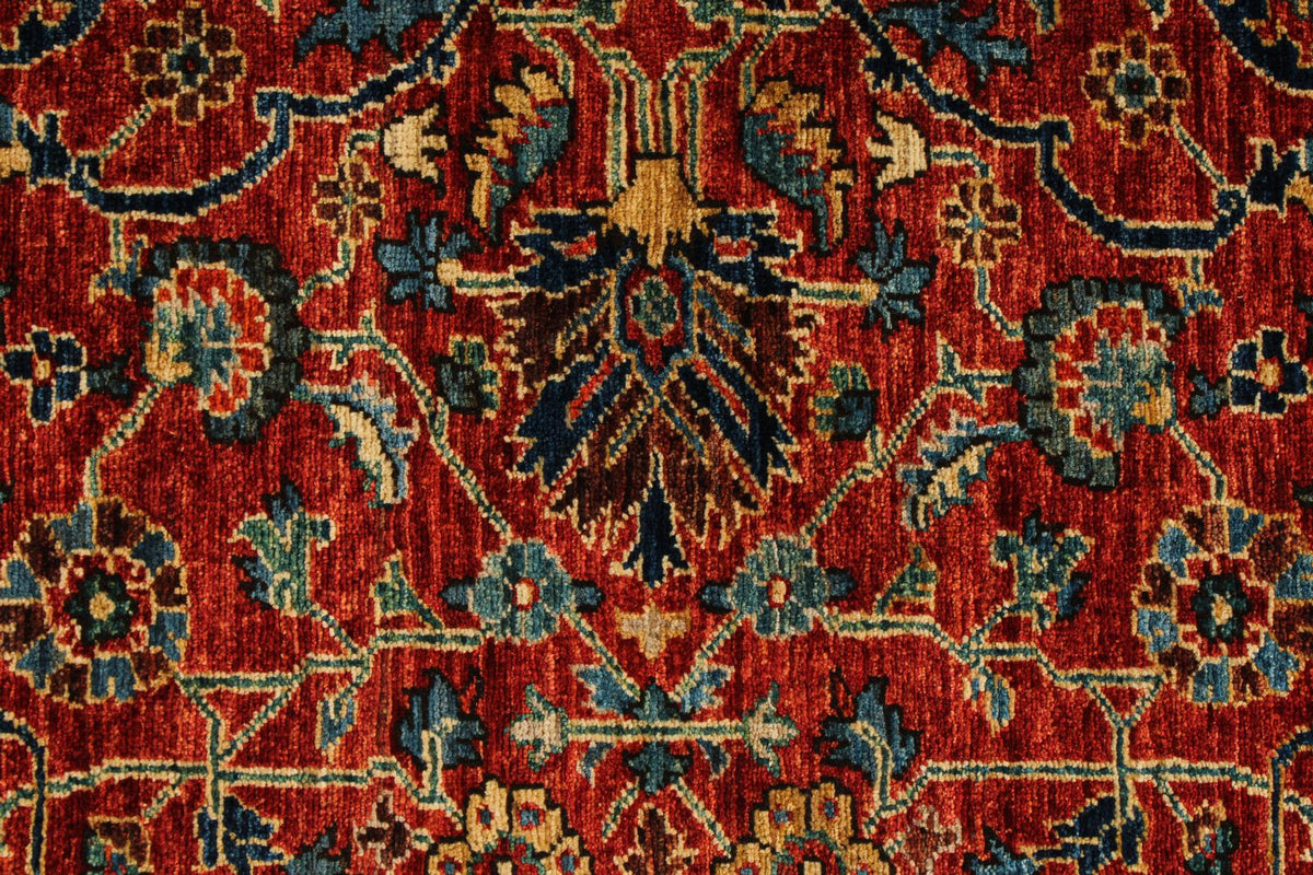 4x6 Red and Navy Traditional Rug