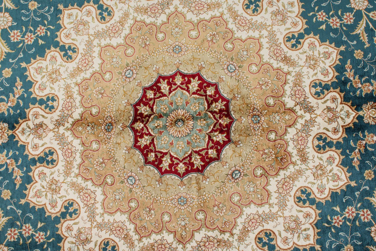 7x10 Blue and Red Turkish Silk Rug