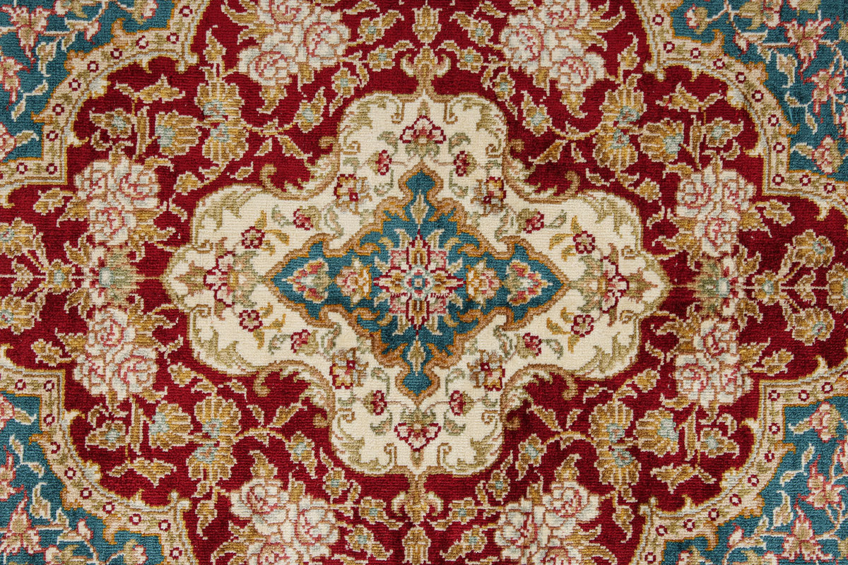 5x6 Blue and Ivory Turkish Silk Rug