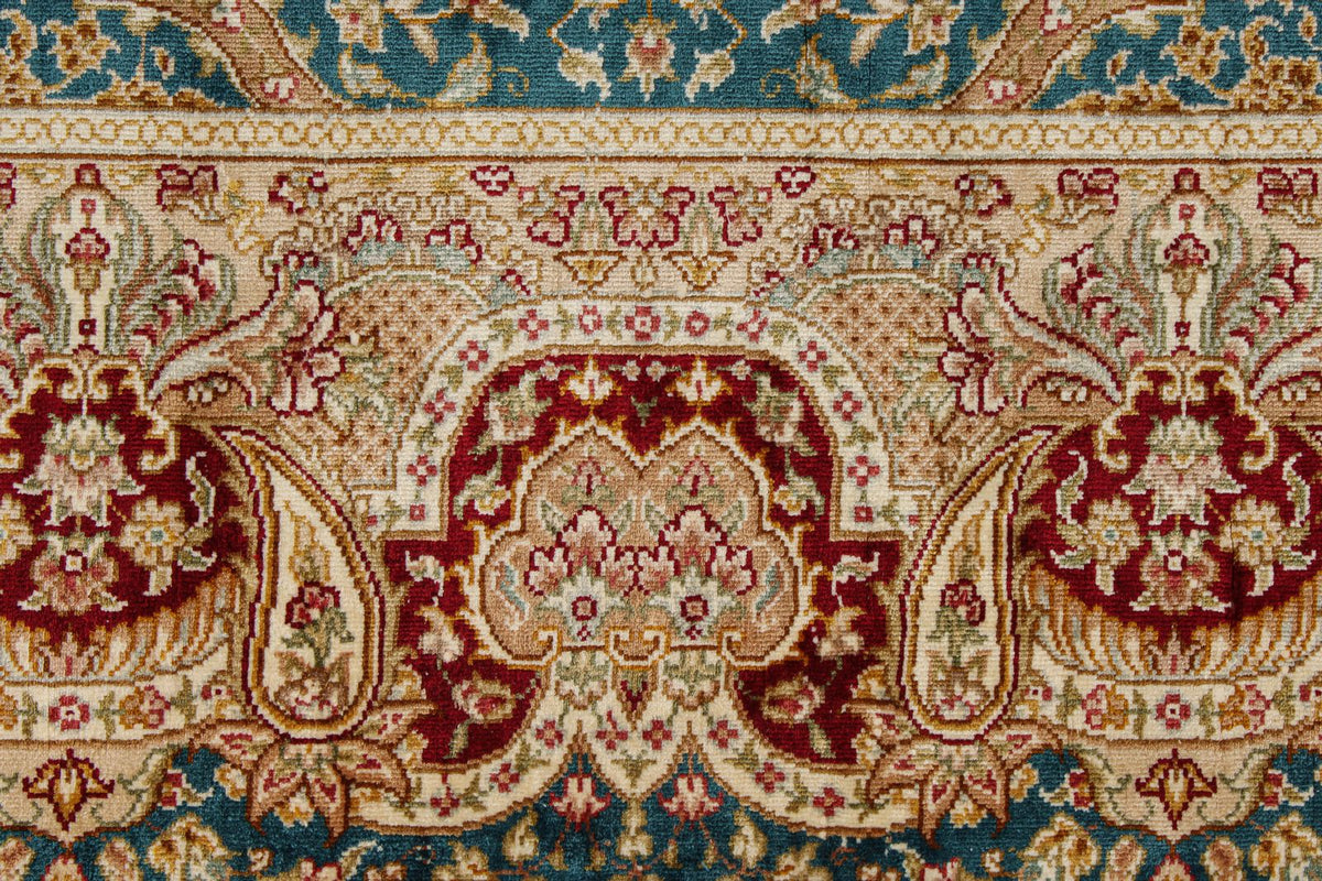 5x6 Blue and Ivory Turkish Silk Rug