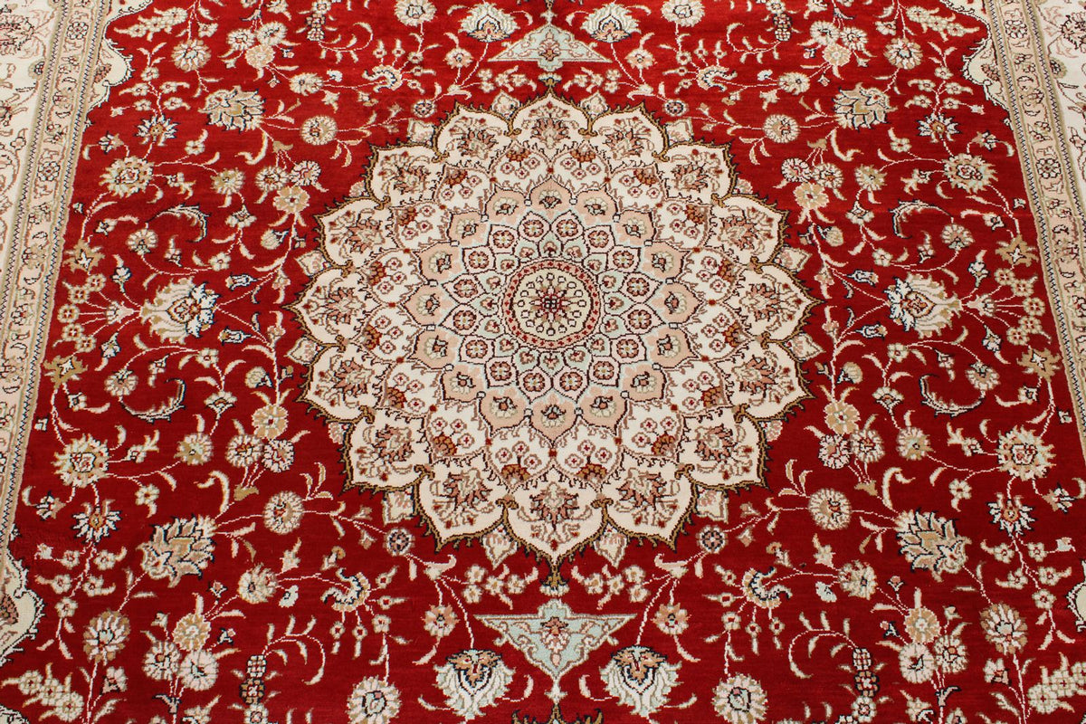 6x9 Red and Ivory Turkish Silk Rug