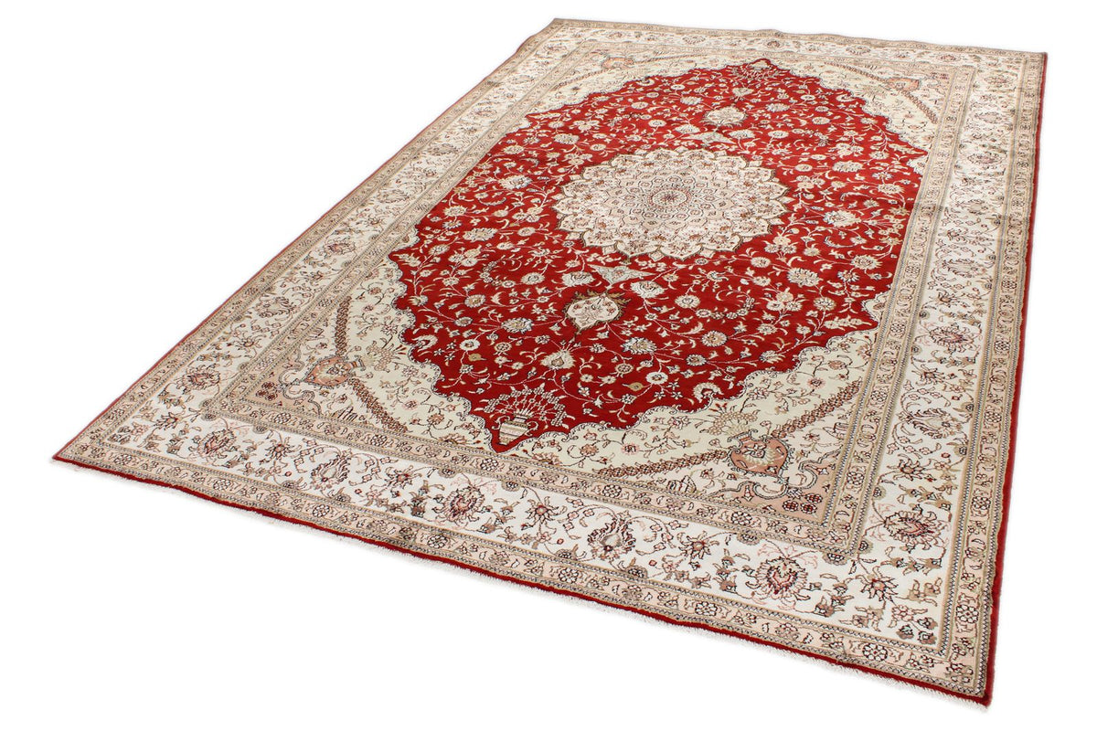 6x9 Red and Ivory Turkish Silk Rug