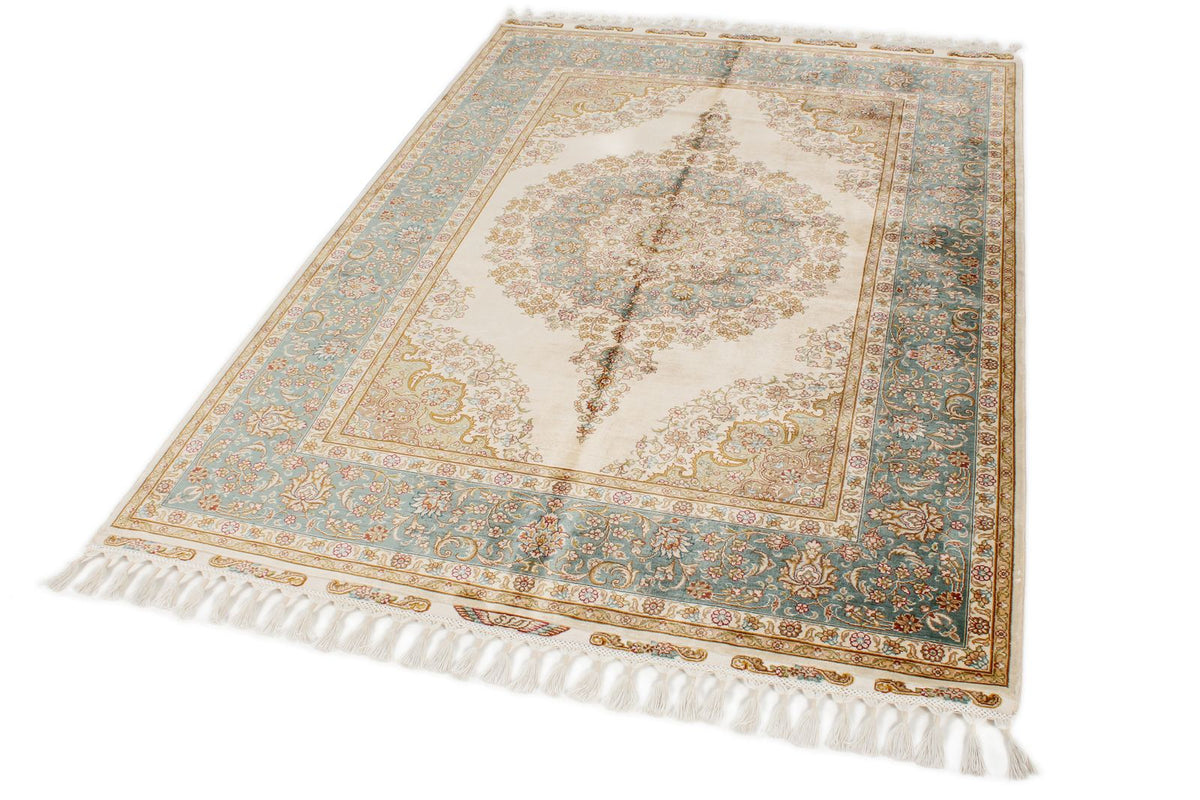 5x7 Ivory and Blue Turkish Silk Rug