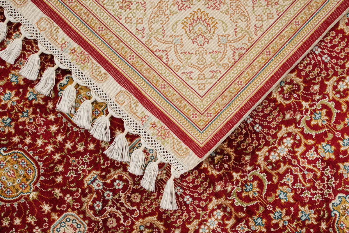 5x7 Red and Ivory Turkish Silk Rug