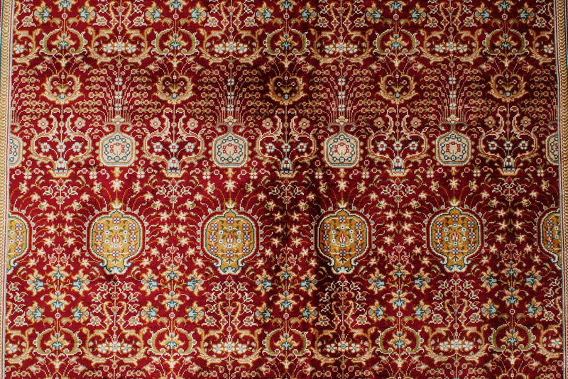 5x7 Red and Ivory Turkish Silk Rug