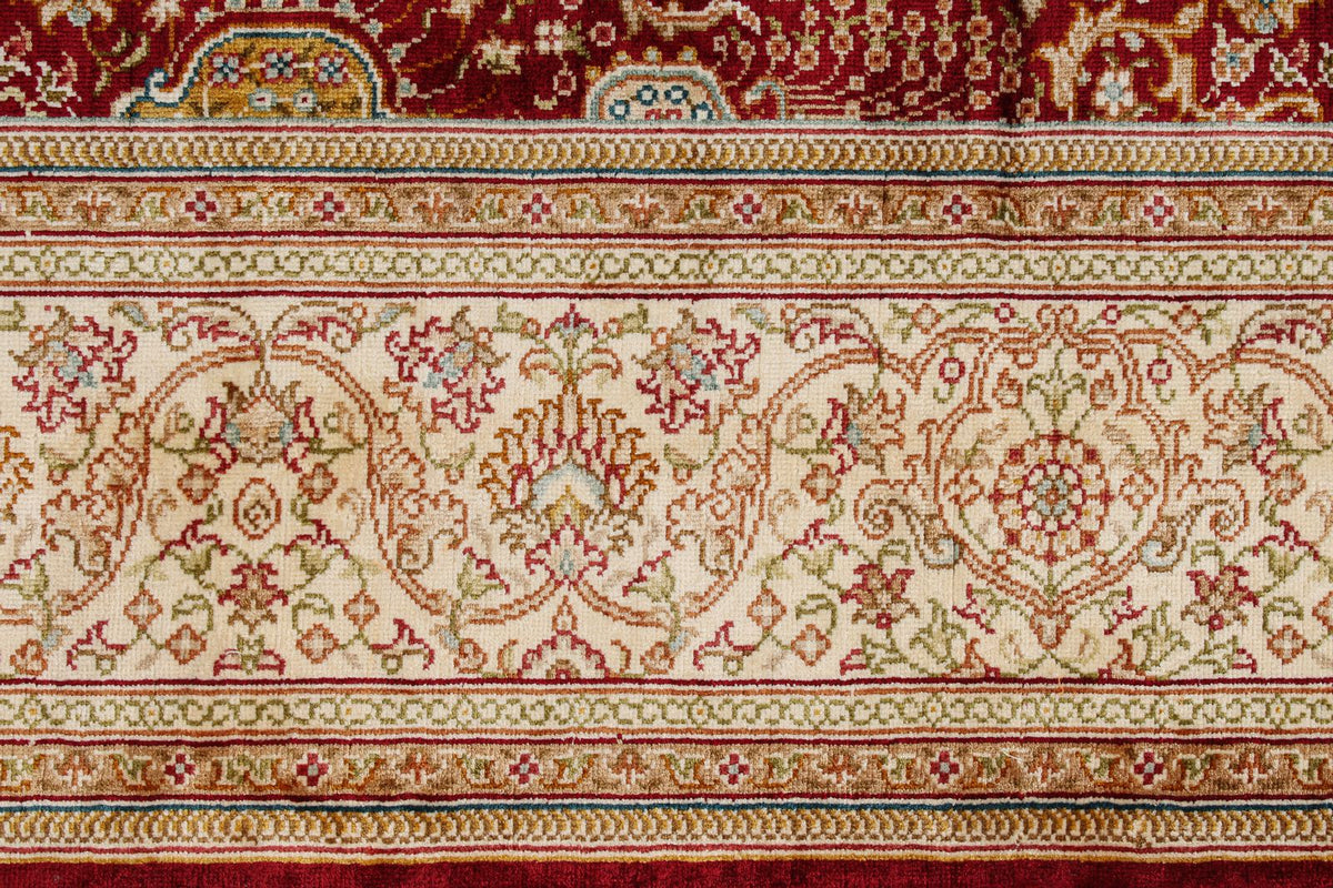 5x7 Red and Ivory Turkish Silk Rug