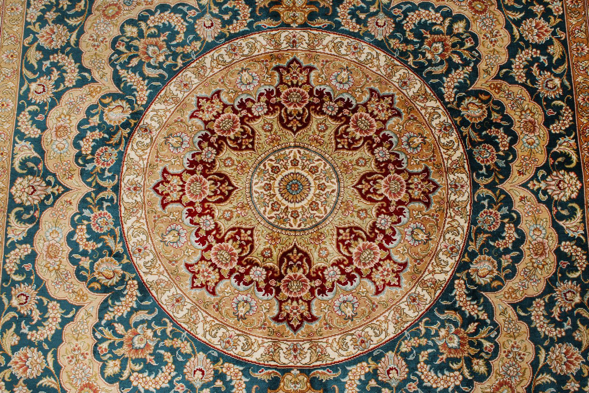 6x8 Blue and Red Turkish Silk Rug