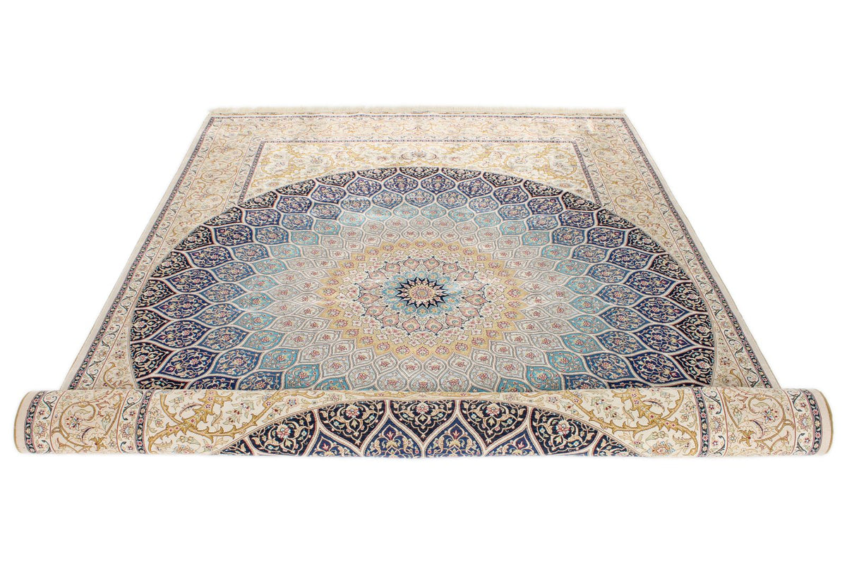 6x9 Ivory and Multicolor Turkish Silk Rug