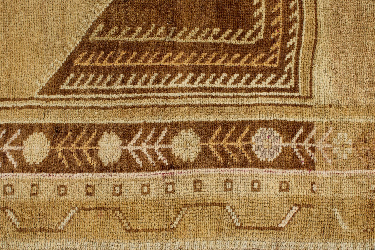 7x11 Ivory and Brown Turkish Tribal Rug