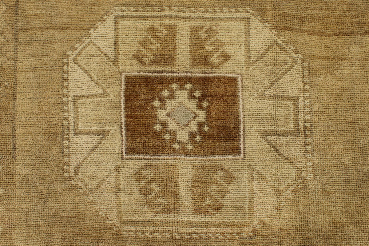 8x13 Ivory and Brown Turkish Tribal Rug