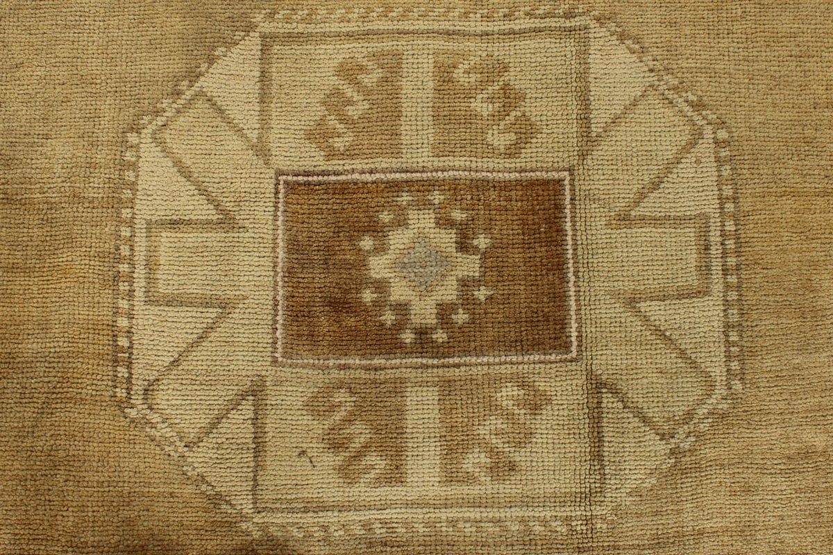 8x13 Ivory and Brown Turkish Tribal Rug