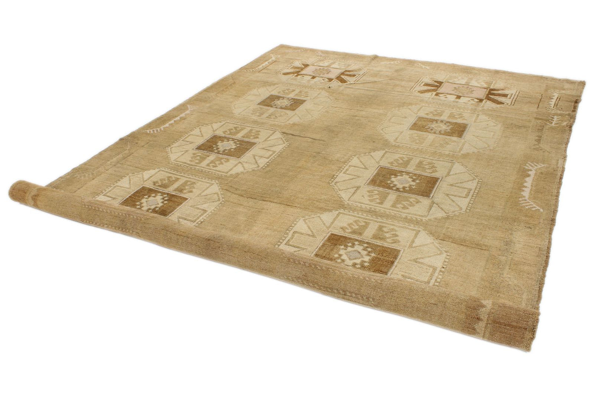 8x13 Ivory and Brown Turkish Tribal Rug