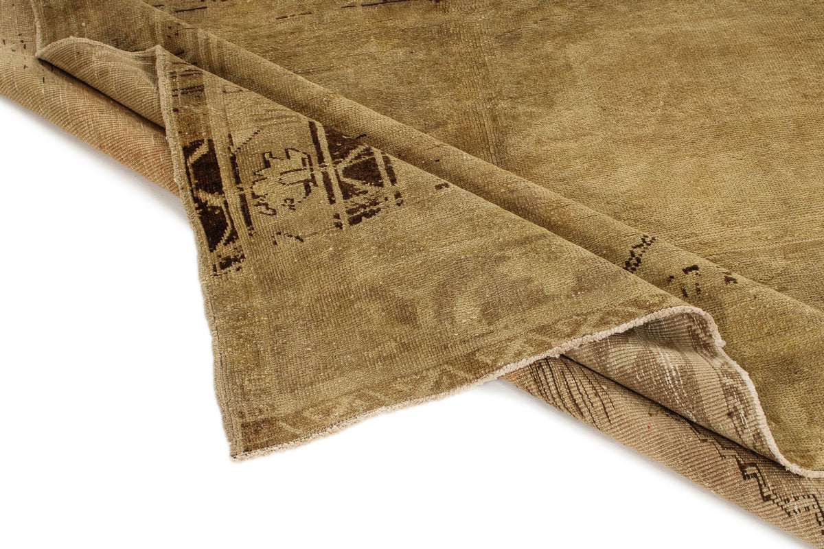 7x8 Ivory and Brown Turkish Tribal Rug