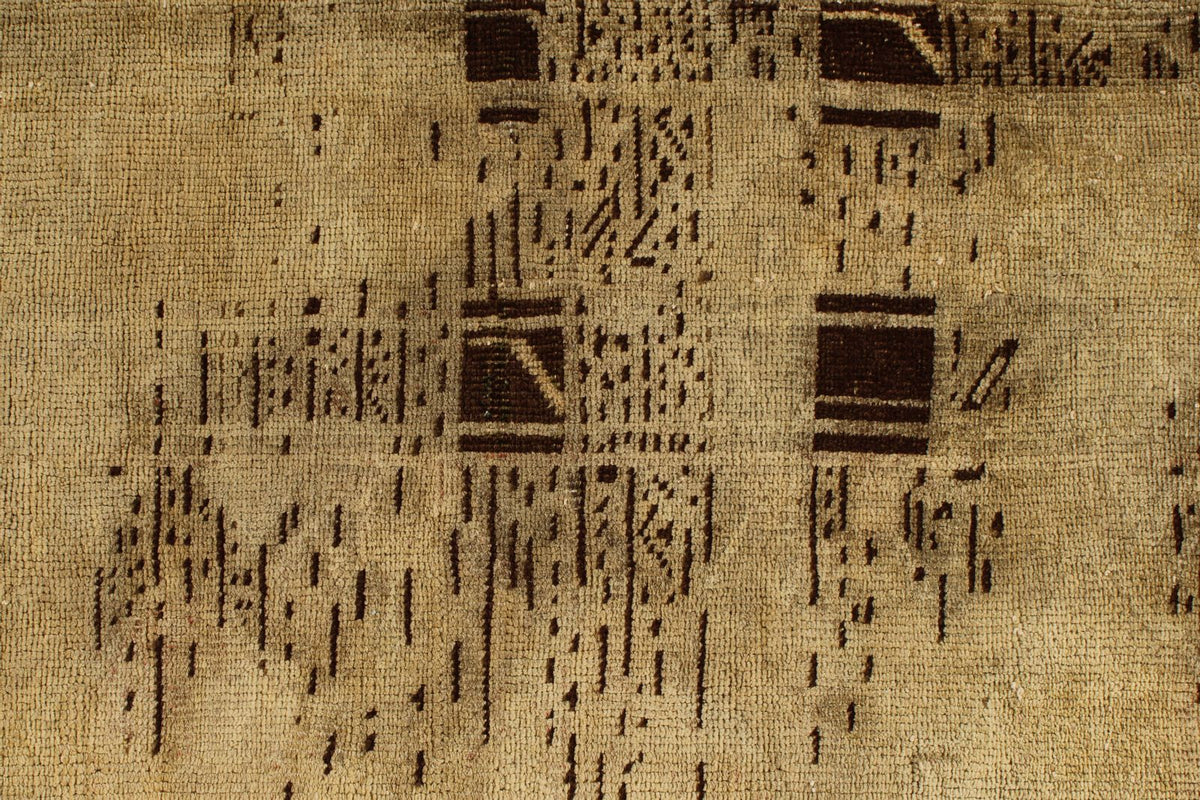 7x8 Ivory and Brown Turkish Tribal Rug
