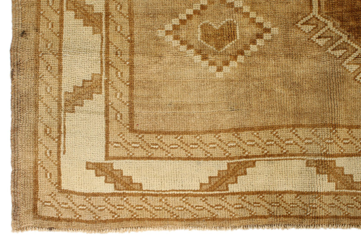 6x10 Ivory and Brown Turkish Tribal Rug