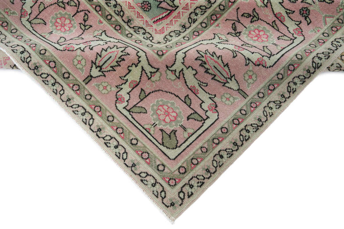 9x12 Ivory and Pink Turkish Milas Rug