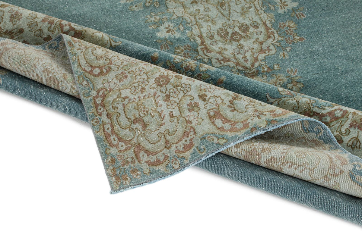 8x10 Blue and Ivory Persian Rug