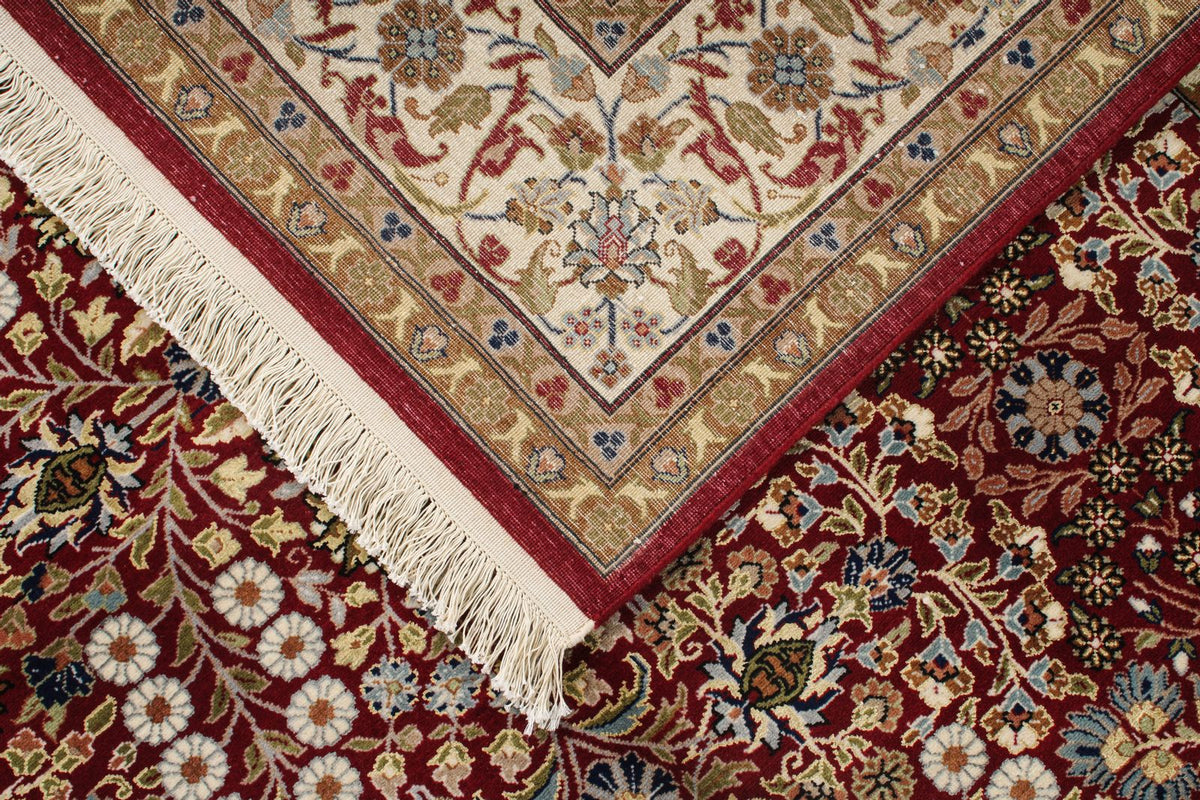 6x9 Red and Ivory Turkish Silk Rug