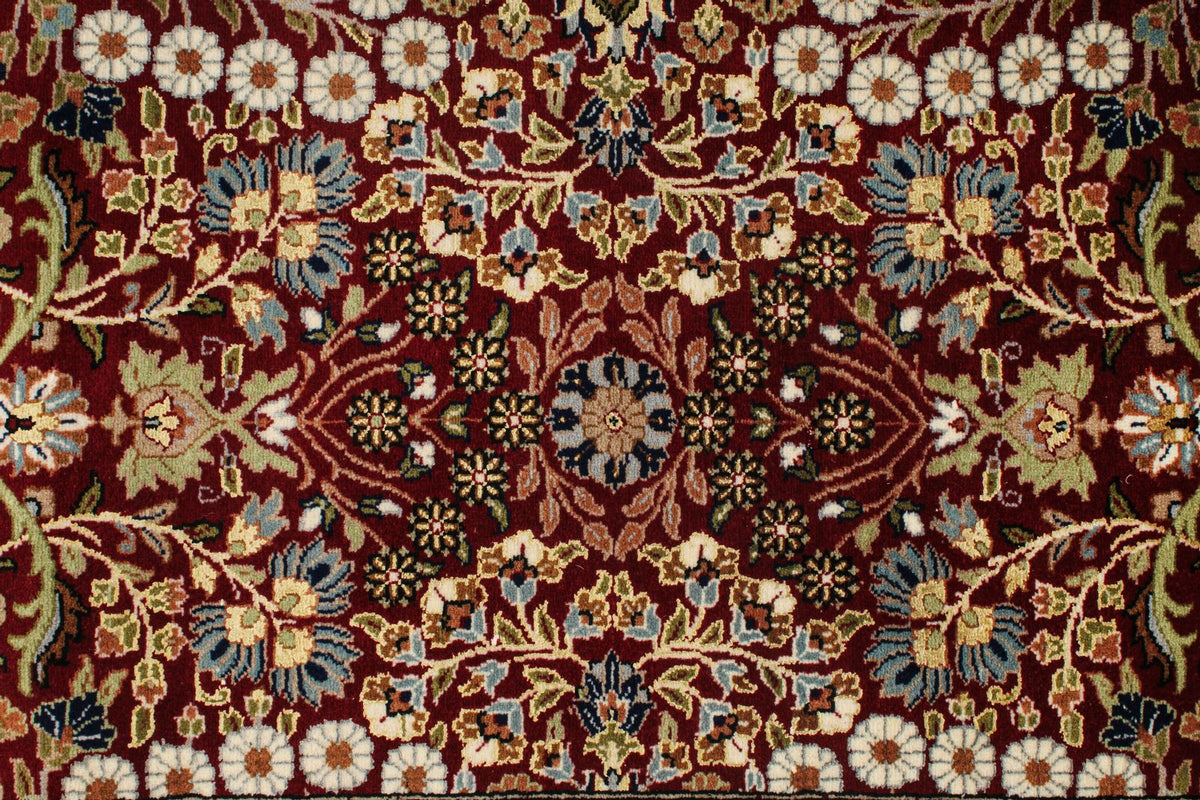 6x9 Red and Ivory Turkish Silk Rug