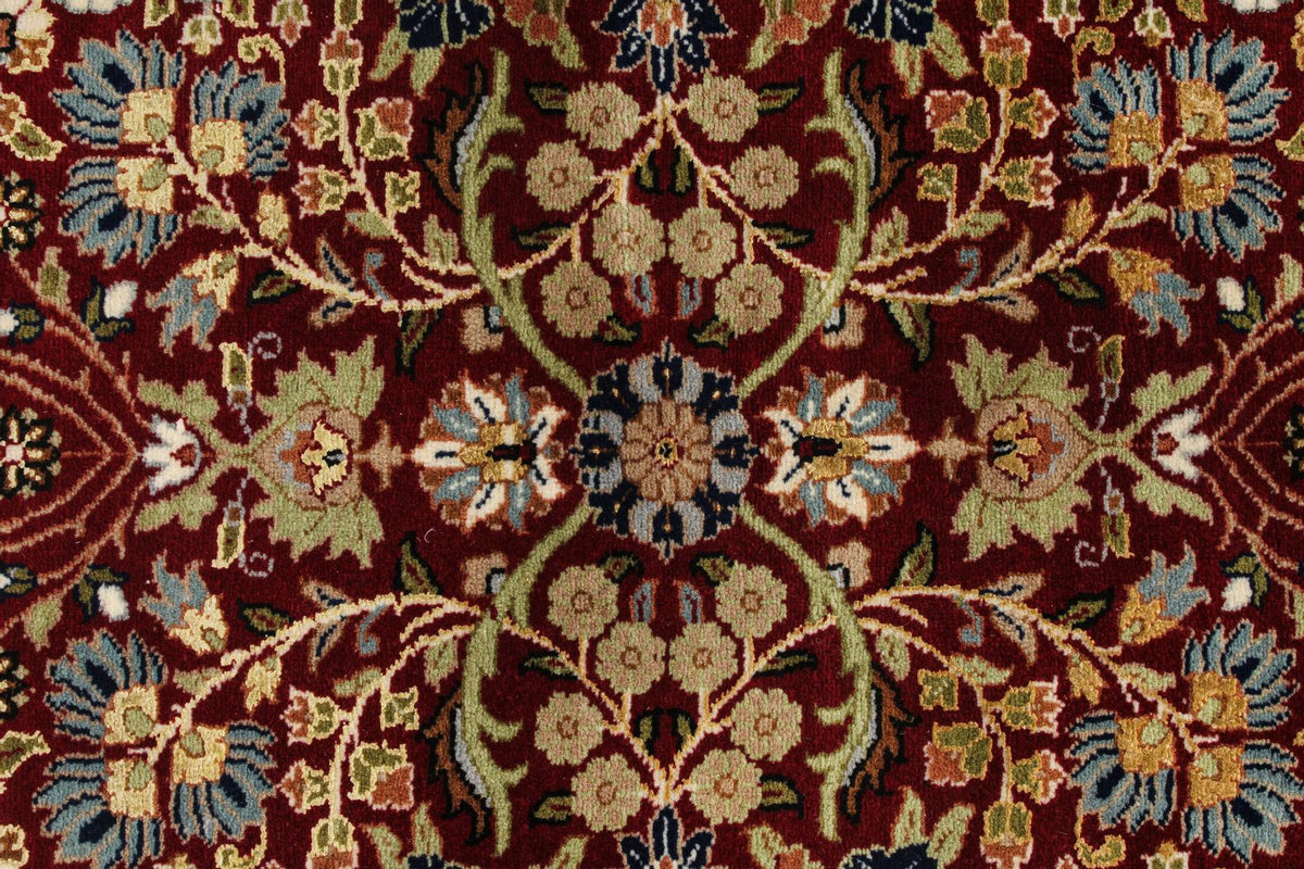 6x9 Red and Ivory Turkish Silk Rug