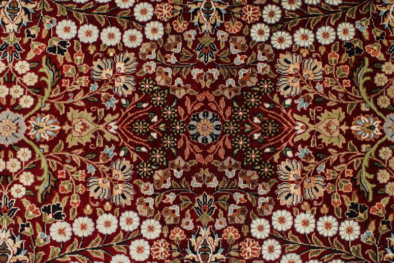 8x10 Red and Ivory Turkish Silk Rug