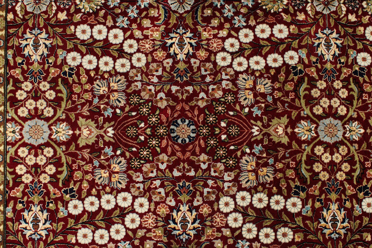 8x11 Red and Ivory Turkish Silk Rug