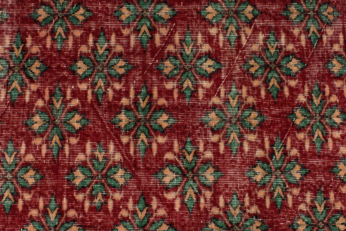 5x9 Red and Multicolor Modern Contemporary Rug