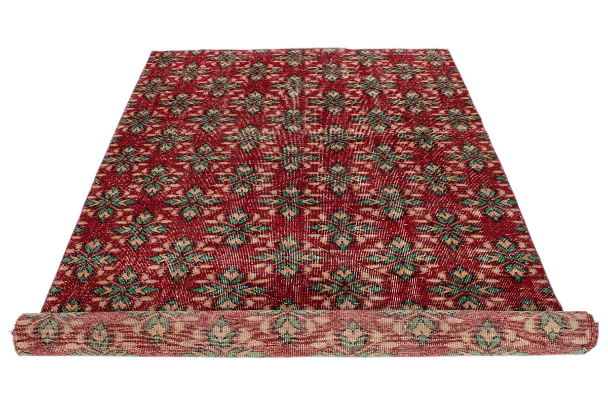 5x9 Red and Multicolor Modern Contemporary Rug