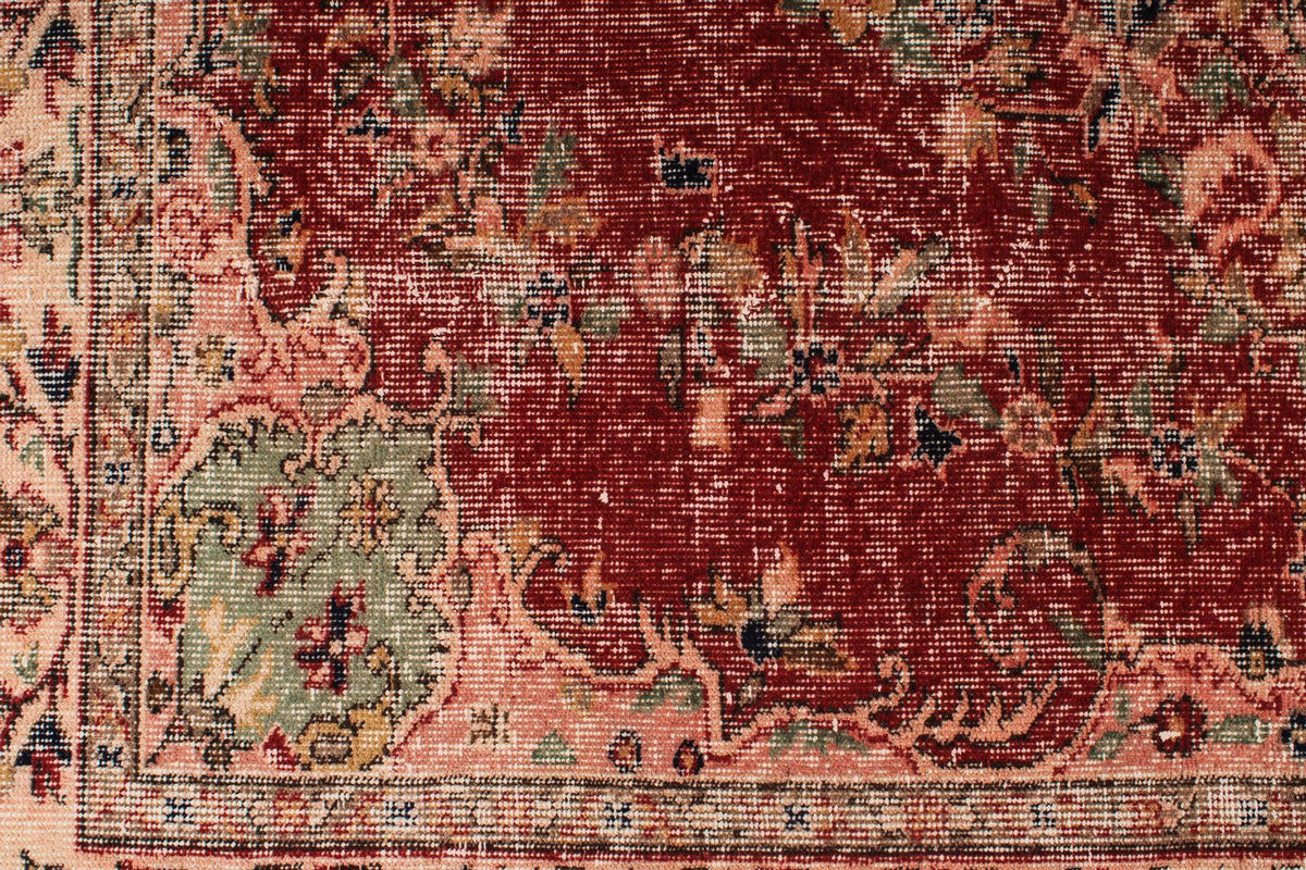 6x9 Rust and Ivory Modern Contemporary Rug