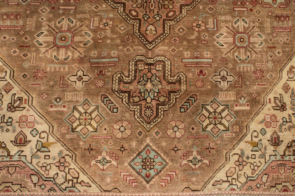 6x9 Brown and Pink Modern Contemporary Rug