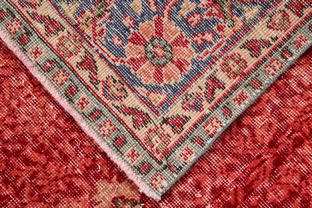 6x10 Red and Navy Modern Contemporary Rug