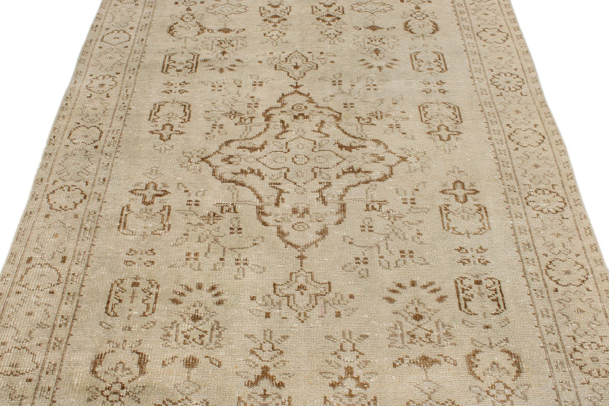 5x9 Beige and Brown Modern Contemporary Rug