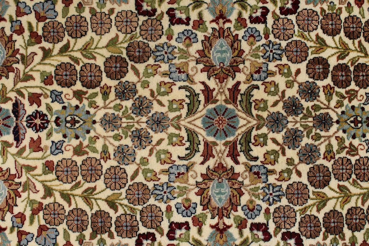 5x7 Ivory and Red Turkish Silk Rug