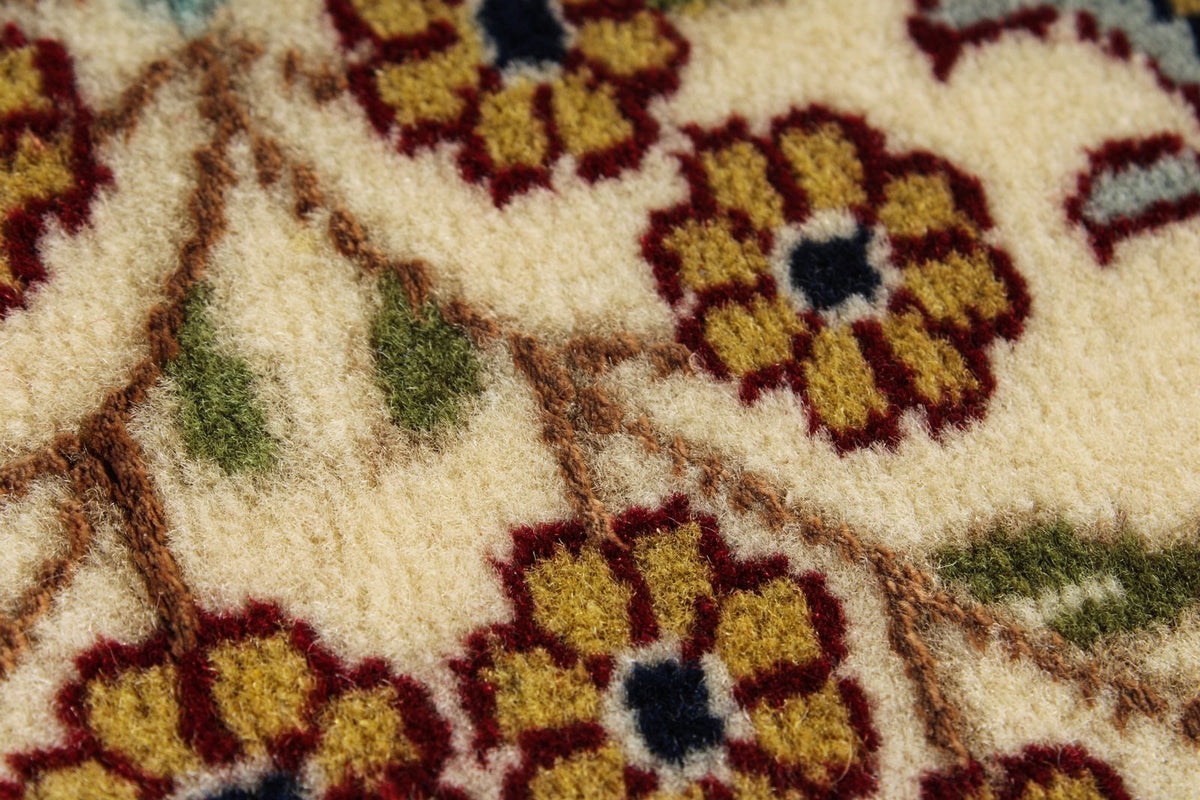 5x7 Ivory and Red Turkish Silk Rug