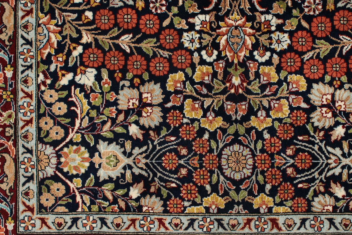 5x7 Navy and Burgundy Turkish Silk Rug