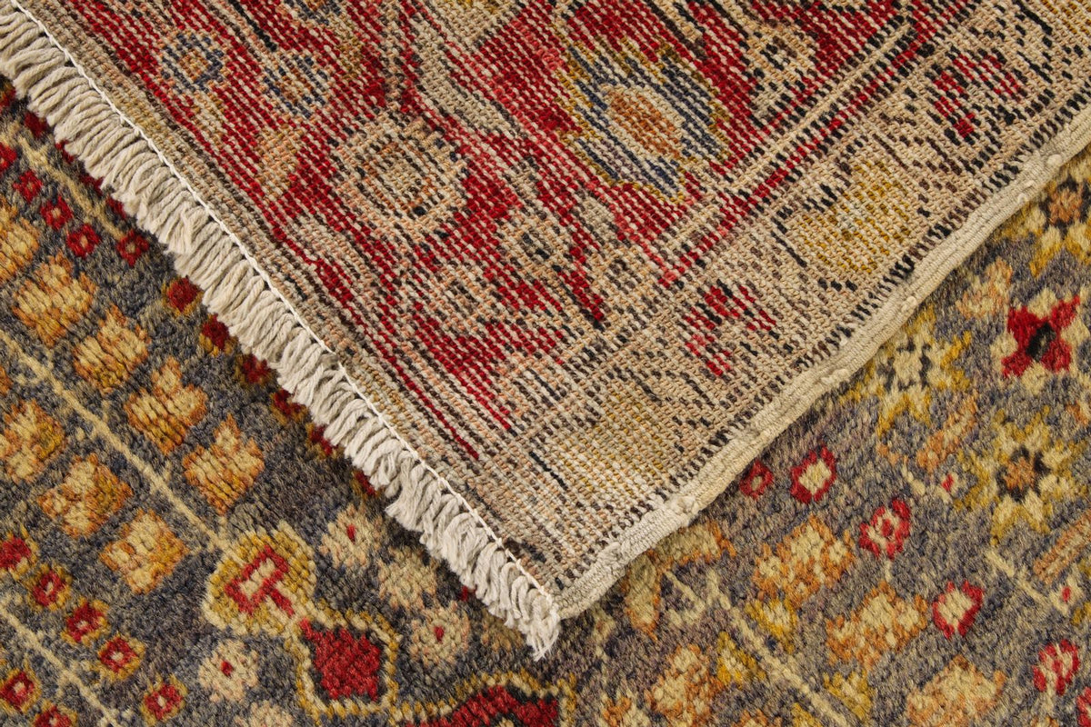5x7 Ivory and Red Anatolian Turkish Tribal Rug