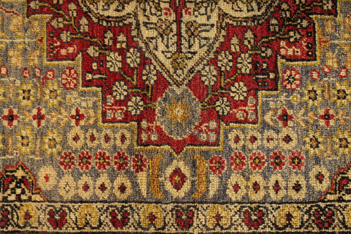 5x7 Ivory and Red Anatolian Turkish Tribal Rug