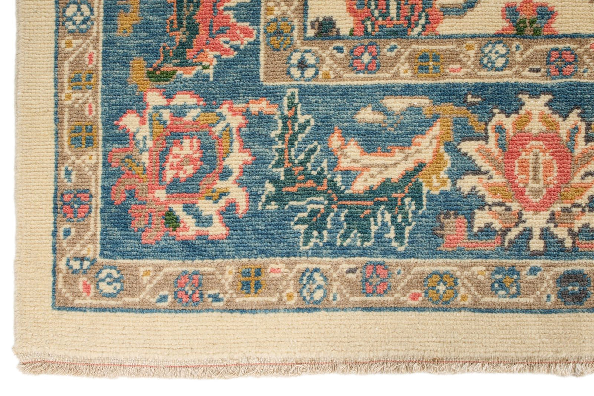 5x8 Ivory and Blue Turkish Oushak Rug
