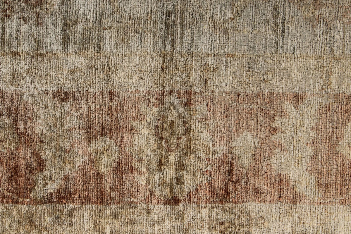 5x7 Gray and Brown Persian Rug