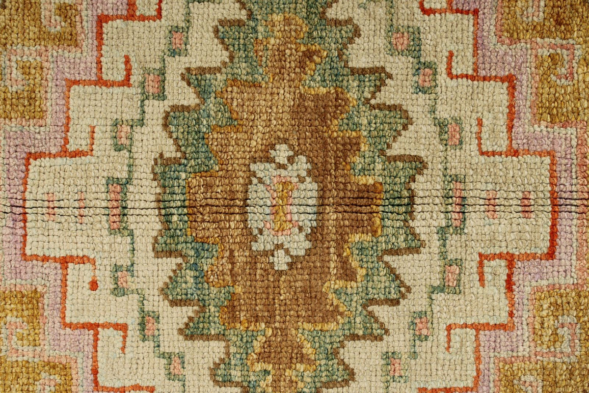 5x7 Pink and Light Brown Turkish Oushak Rug