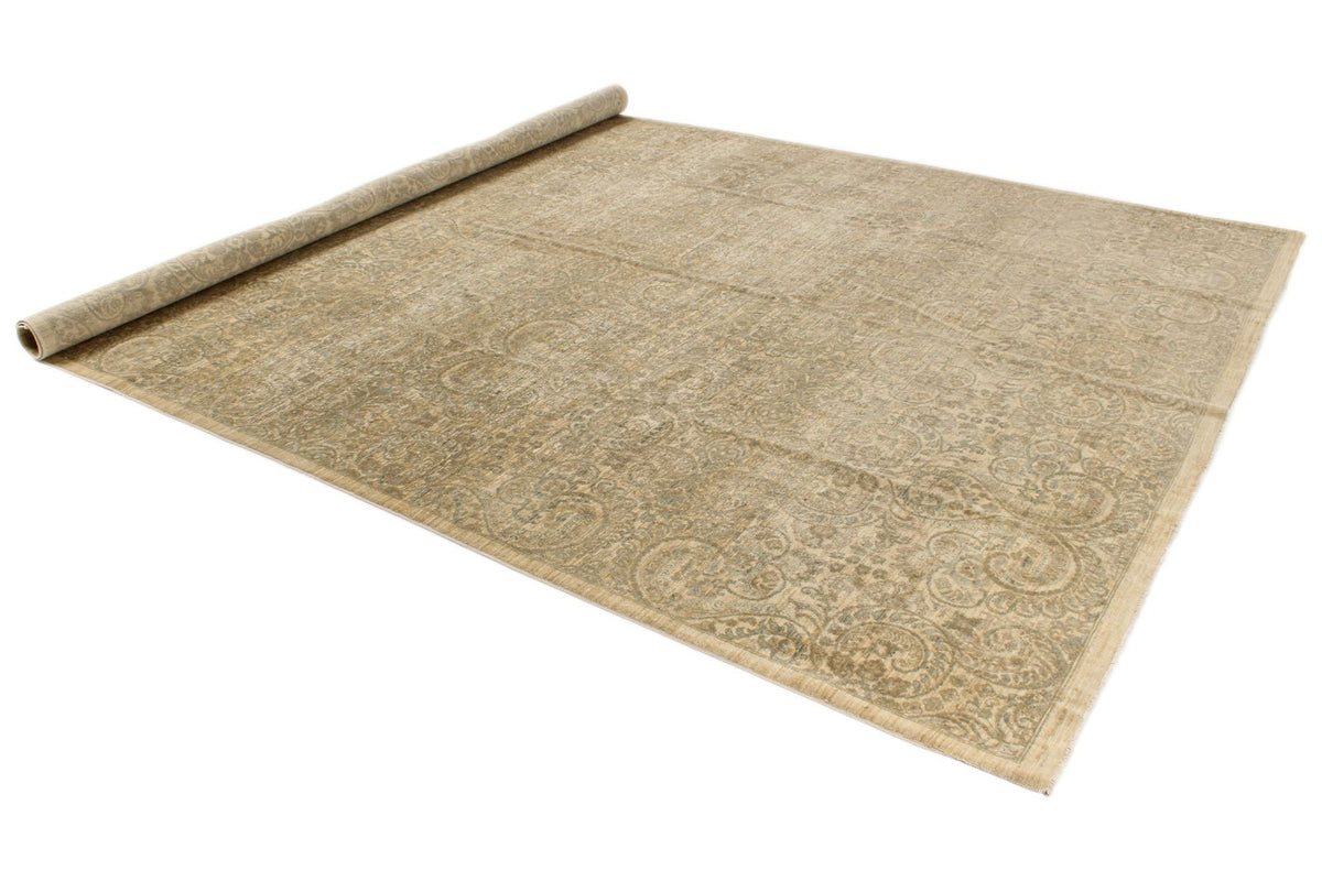 9x12 Beige and Ivory Turkish Tribal Rug