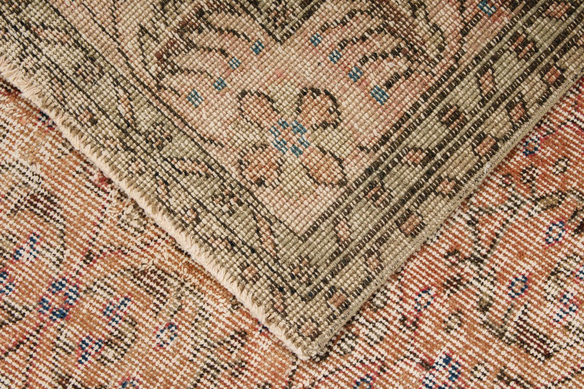 6x9 Rust and Pink Modern Contemporary Rug