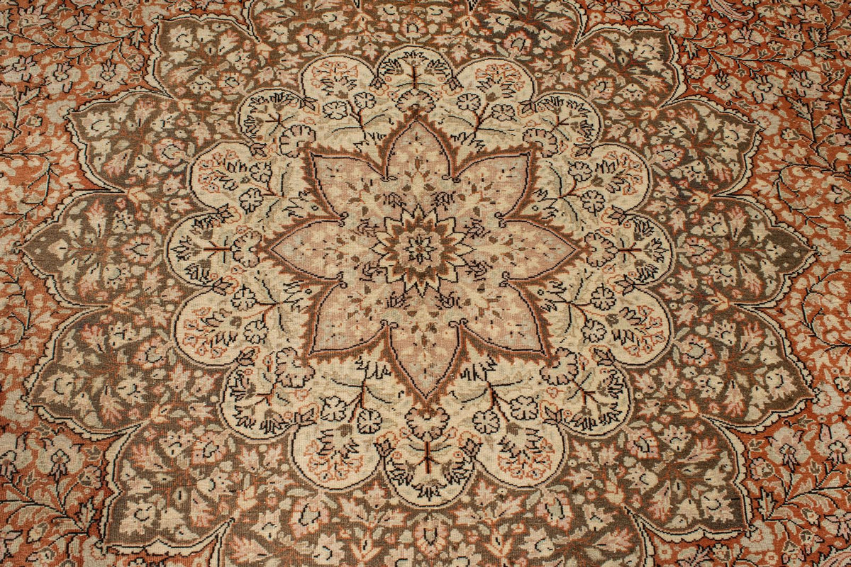 8x11 Rust and Brown Turkish Traditional Rug