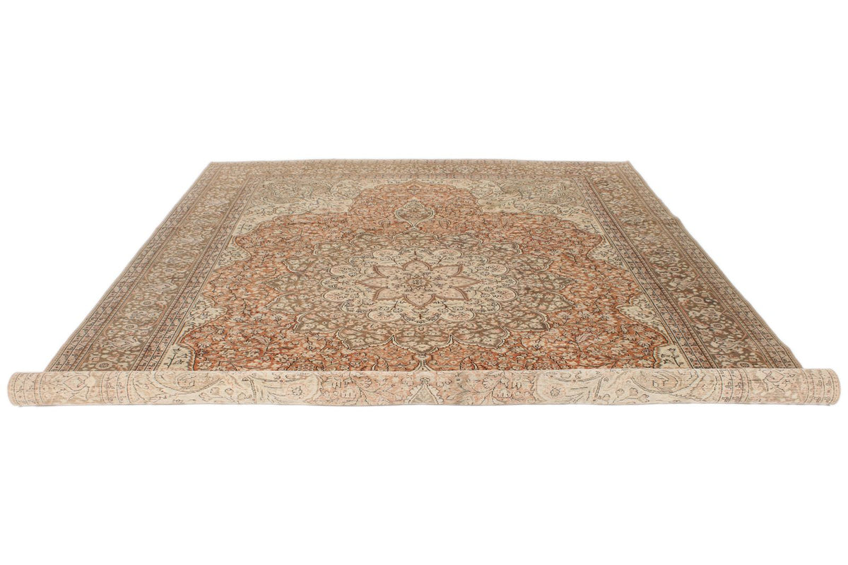 8x11 Rust and Brown Turkish Traditional Rug