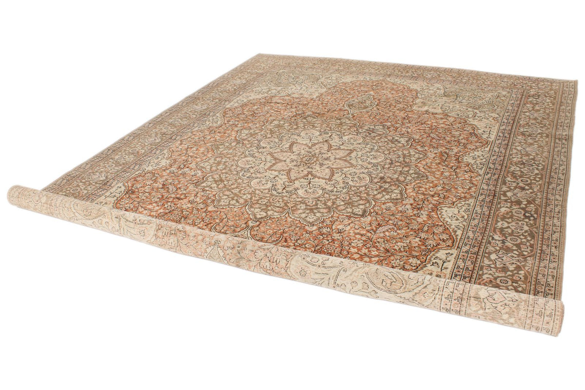 8x11 Rust and Brown Turkish Traditional Rug